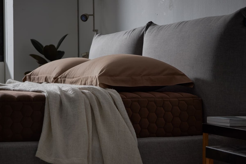 Lotus - Royce-II - 6ft x 6.5ft - Latex Foam Mattress -9.5"